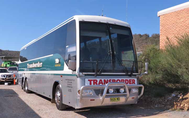 Transborder Mercedes O500RF Coach Design 271